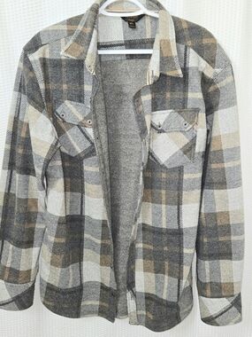Plaid Flannel Button-Down Shirt Jacket - Gray & Tan XL